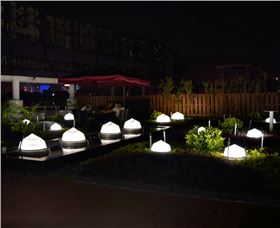 夜晚的導光管采光系統(tǒng)室外效果圖